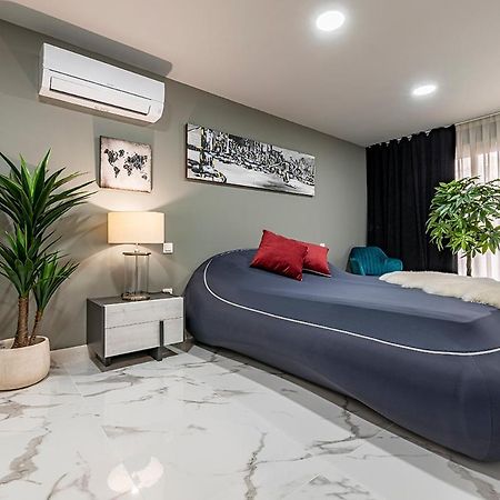 Luxury Casa Con Piscina, Wifi, 150M Dal Mare Apartment Miami Playa Exterior photo