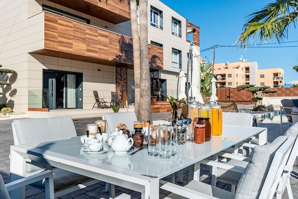 Luxury Casa Con Piscina, Wifi, 150M Dal Mare Apartment Miami Playa Exterior photo
