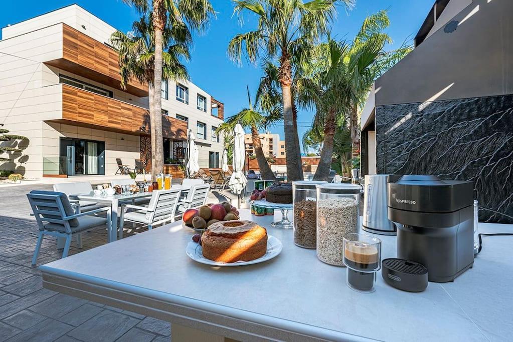 Luxury Casa Con Piscina, Wifi, 150M Dal Mare Apartment Miami Playa Exterior photo